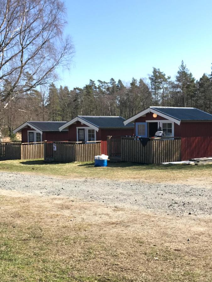 Bjoersjoeas Vildmark - Small Camping Cabin Close To Nature Olofstorp Eksteriør bilde